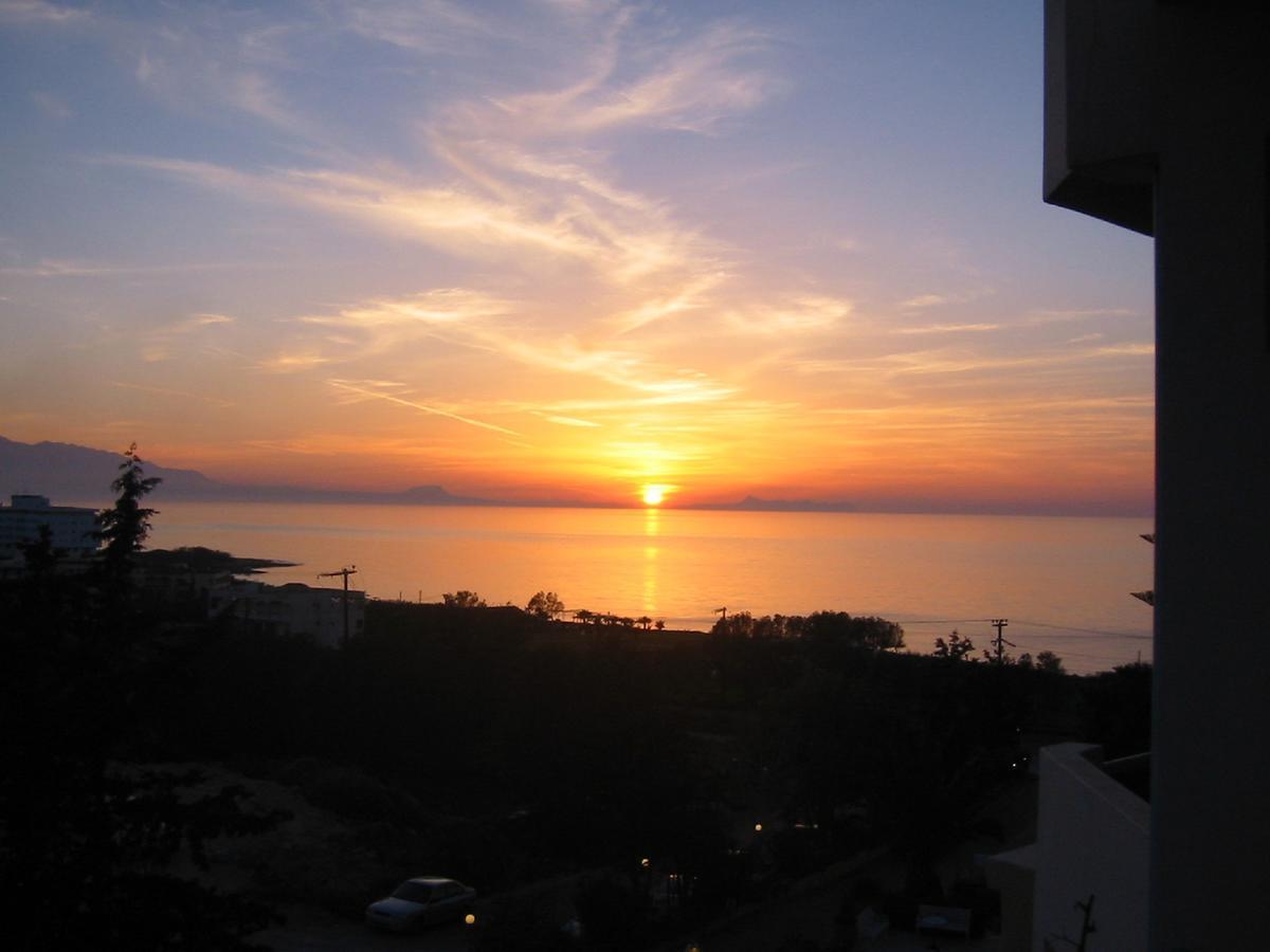 Rethymno Mare & Water Park Hotel Szkaléta Kültér fotó